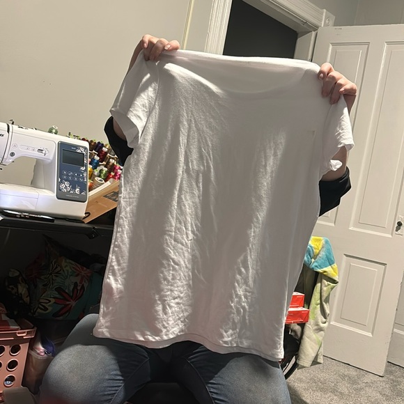 Women’s shirt - Picture 1 of 2